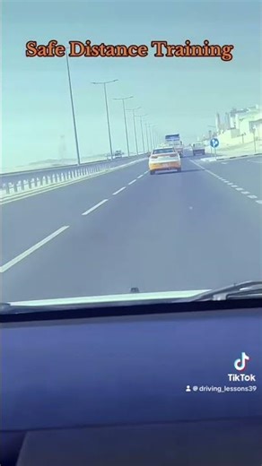 Safe Distance During Driving 2025 | Correct Following Gap & Accident Prevention