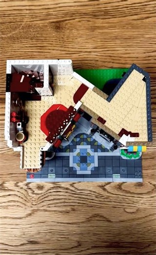 Lego ICONS Shopping street (11371) bag 11 speed build