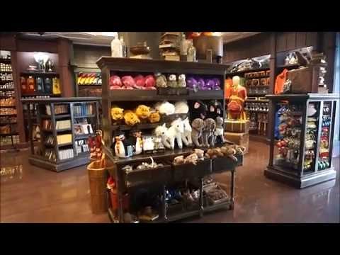 Vlog: Harry Potter Merchandise at Universal Studios Store!