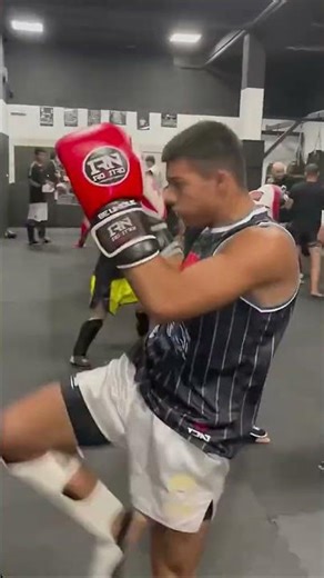 TUTORIAL: Advanced kickboxing #kickboxing #muaythai #fighter #ronin