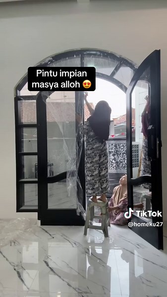 Classic Aesthetic Arched Doors for Minimalist Homes