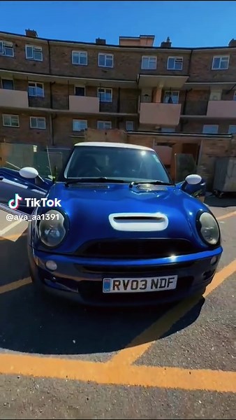 R53 MINI: The Iconic Mini Cooper Experience