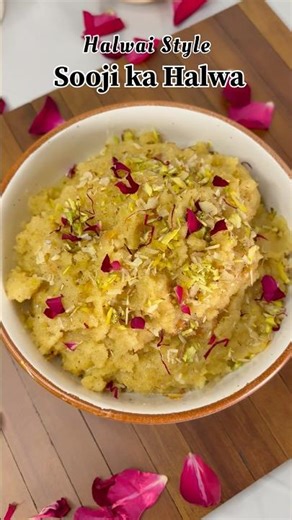 Suji Ka Halwa Recipe | Soft Rava Sheera | Halwa Kaise Banaye Ghar Par #shorts