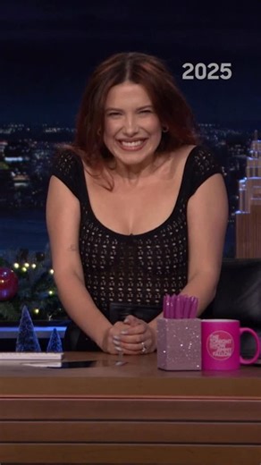 Hugo Gloss | Ai, nosso coração! 🥹 Os bagulhos estranhos estão chegando ao fim! Hoje (31) a Netflix lança o último episódio de #StrangerThings, e o... | Instagram