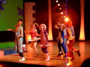 Doodlebops hold your horses