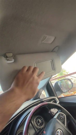 toyota sun visor light #manthanboss #automobile #trendingshorts #explorepage #viralshort #toyota