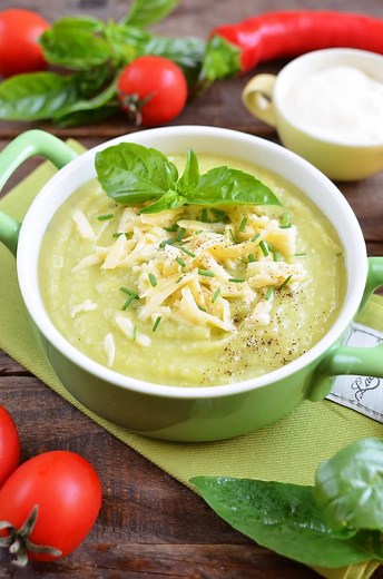 Courgette, Potato and Cheddar Soup Recipe - Easy Step-by-Step Guide | COOK.ME