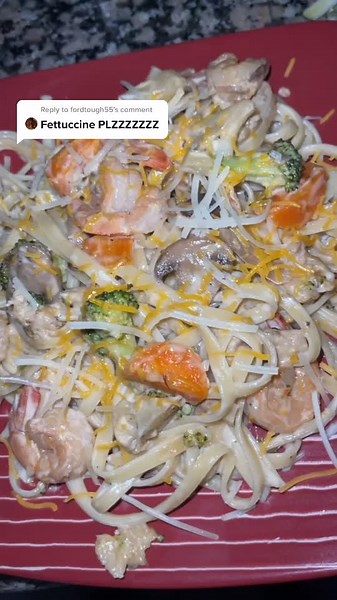 Delicious Shrimp and Conch Fettuccine Recipe