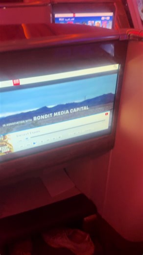 Emirates Airbus A380: An In-Depth Look at the Bar