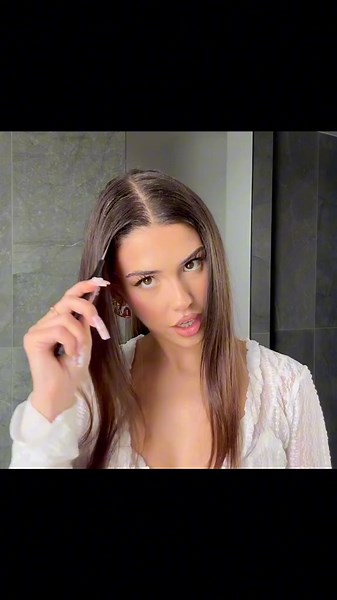 Easy & Cute Hairstyle Tutorial by Leah Halton | Part 2