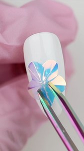 Uñas para Novia efecto Satén 💅🏼✨ Nail Art Materiales: -Gel Polish White -Base Coat -Celofán -Top Matte -Gel Painting óleo White -Glitter Tradicional | Melisa Rocha