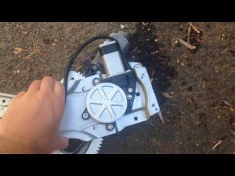 Holden Commodore front electric window repairs