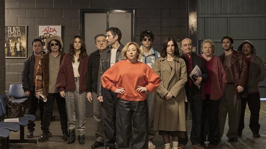 Paco León frena el entusiasmo por un regreso de 'Aída' mientras Miren Ibarguren se muestra dispuesta a volver