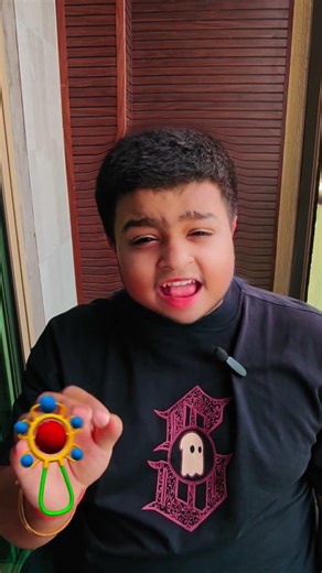 Use 2 Phones Inside One Phone 🤯 #phoneclone #dualapps #shorts