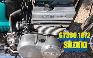 【名車図鑑】Suzuki GT380 Classic Japanese 2 Stroke 1972