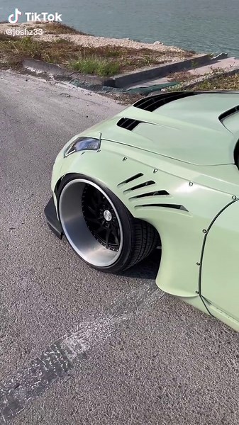 Modified Rocket Bunny Nissan 350z Wide Body Kit