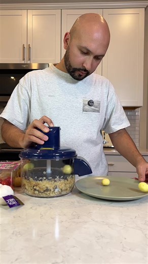 Effortless Garlic and Vegetable Peeling Machine