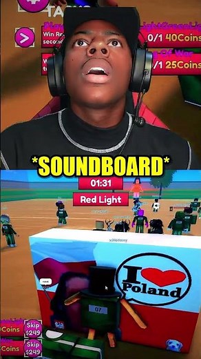 IShowSpeed Gets Tricked By A Soundboard Saying “Green Light” While Playing Squid Games On Roblox 😭🟢