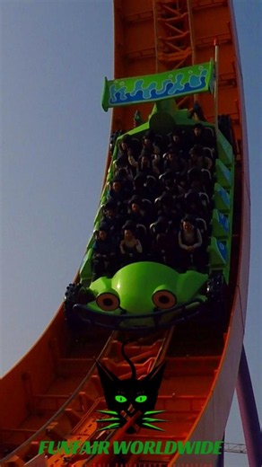 Intamin Fun #intamin #disneyland #rcracer #coaster #themepark