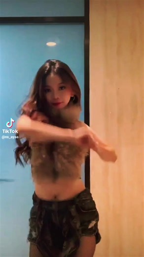 HELLO ITs AYA @AYA love you little aya 😚