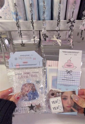 YEJI PC Packing Orders: Cute Photocard Packing Tips