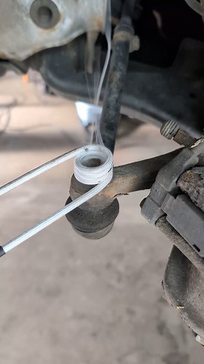 Best Tool! #Mechanic #diy #repair #rust | Marius RBE