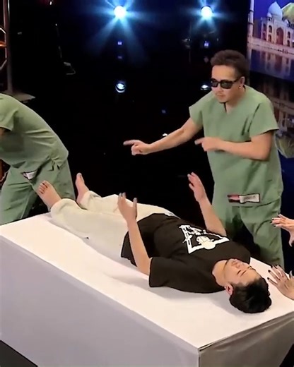 🤯 Inhuman body control. Japanese dance crew choreographs their way to a Golden Buzzer | Asia's Got Talent