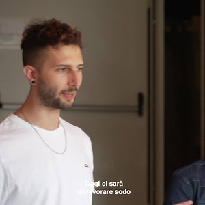 735K views · 201 reactions | I ragazzi, insieme a Mahmood e ai suoi collaboratori, sono pronti a realizzare il corto musicale del Levi’s® Music Project Italia. Concentrazione, calma e tanta energia saranno gli strumenti che i ragazzi useranno per lasciare un segno indelebile delle loro voce e della loro musica nella registrazione dello short film. #SupportMusic | Levi's | Facebook