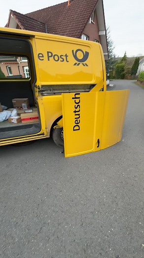 DHL Packstation Services in Germany Explained