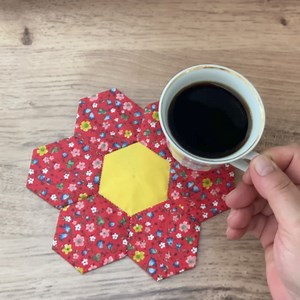 51K views · 304 reactions | hexagon patchwork work | Sewing Techniques | Facebook