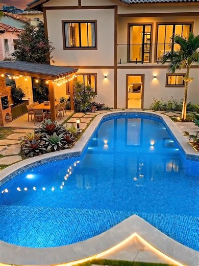 Mais uma casa com piscina reformada pra conta,ficou incrível 🏠 #home #reforma #obra #fyp