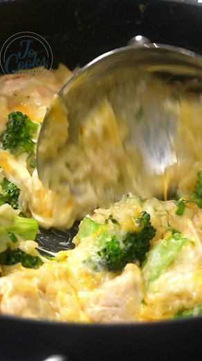 This Cheesy Chicken Broccoli Rice Casserole is made all in ONE POT and ready in only 30 minutes. It’s cheesy, it’s comforting, loaded with broccoli and super simple to make! Recipe- https://www.jocooks.com/recipes/one-pot-cheesy-chicken-broccoli-rice-casserole/