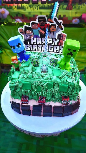 Junior's Birthday | Luis Alberto Garcia Castillo