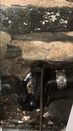 Part 2 | Here’s the Snake! Sewer Line Unclogged 💪#expertunclog #draincleaning #unclogged#sewerline