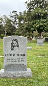 Iconic Hollywood actresses passed away recently #hollywood #brittanymurphy #dianekeaton #natasharichardson