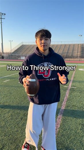 Toviel Jung on Instagram: "One drill I recommend doing to throw Farther and stronger! #quarterback #nfl #qb #throw #asian #americanfootball #korean #workout #football #how #jesusislord #instructions #strong"