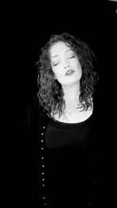 @mslaurynhill Killing Me Softly PSE Cover #👑longlivethequeen👑 #pse #signlanguage #hardofhearing #90smusic #serendipitous_sign | Serendipitoussign
