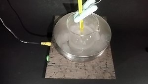 合成“六亚甲基三过氧化二胺”，简称HMTD，精彩瞬间在最后