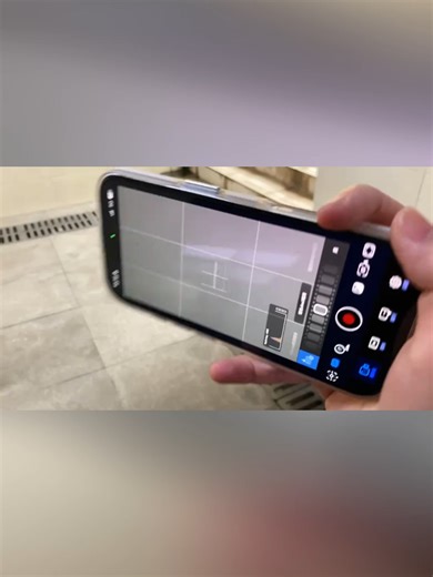 Transform Your Phone into a DSLR Camera