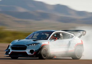 Ford Mustang Mach-E 1400 is All-Electric and Has More Power Than Most Hypercars