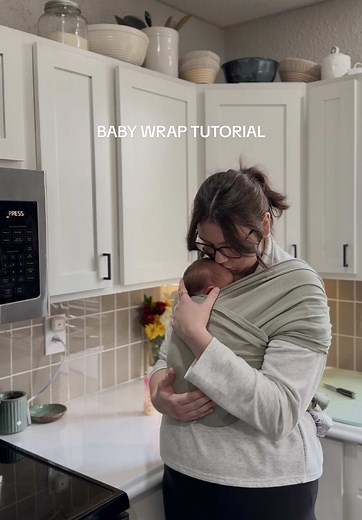 Baby Wrap Tutorial for New Parents: Easy Steps