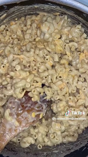 Plant-Based Vegan Mac and Cheese Recipe | Cee Gifted