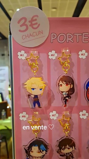 petite vidéo des porte clé que je vend ☺️ #porteclé #manga #miraculous #ff7 #genshinimpact
