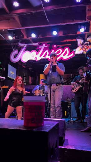 Dallas Tyler (@dallastyler21)’s videos with original sound - Dallas Tyler