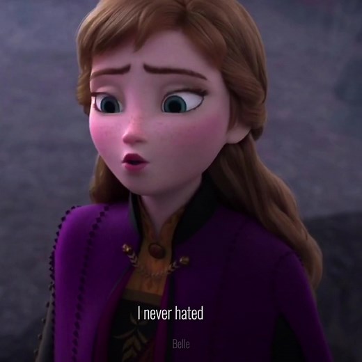 Anna and Elsa Emotional Moment in Frozen 2 GIF