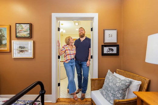 ‘Home Town’ Season 8: What to Know About HGTV Series, Premiere Date, Special Guests and More