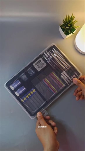 Explore 27 Essential Art Supplies for Drawing