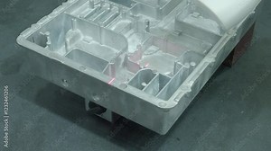 High precision 3D laser scanning process on industrial aluminum or metal part. Advanced manufacturing quality control. Detecting and checking part features complex cavities structures by 3D laser scan vídeo de Stock