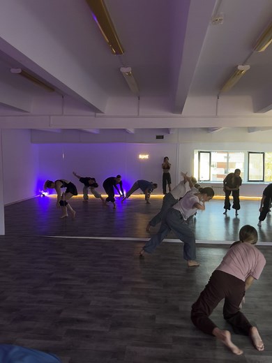 Відео користувача polina_mironovskaya💋 (@polina_mironovskaya) з композицією «original sound - Lazy Ballerina»