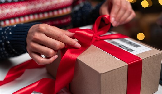 Here's the final dates to post parcels and cards before Christmas